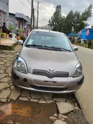 Toyota Vitz 2001 1.0L