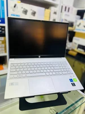 HP Pavilion 512GB 16GB DDR4