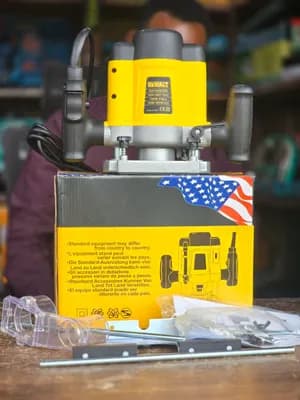 Dewalt Wood Router Machine