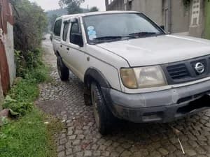 Nissan Hardbody Double Cab 2010