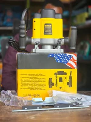 Dewalt Wood Router Machine
