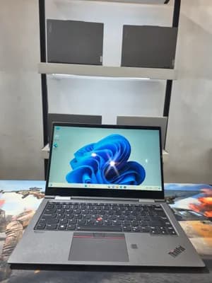 Lenovo ThinkPad X1 Yoga i7 16GB