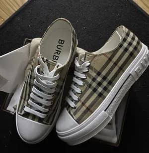 Burberry Vintage Check Low-Top Sneakers