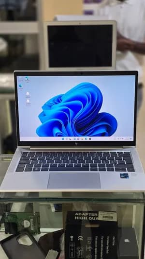 HP EliteBook 830 G8 Laptop