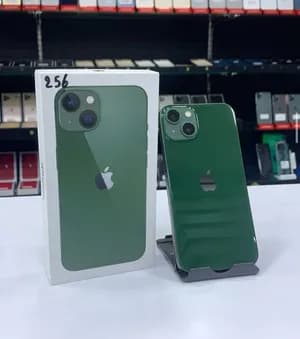 Sealed iPhone 13 256GB Green