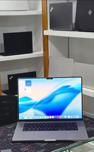 Apple MacBook Pro M1 Max 16 Inch
