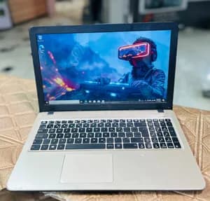 Asus 15.6 inch 8GB RAM 1000GB HDD used