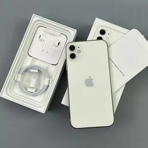 iPhone 11 128GB with Charger