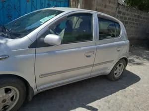 Toyota Vitz 2000 1.0L