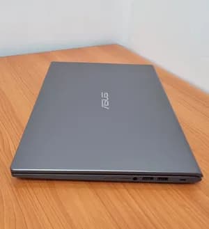 ASUS VivoBook