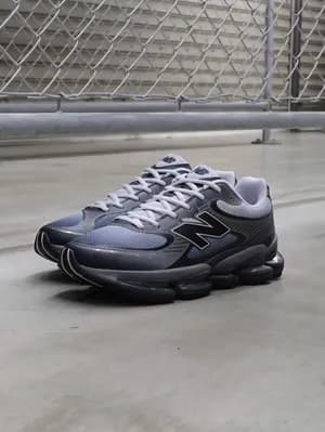New Balance Adsorb 2000