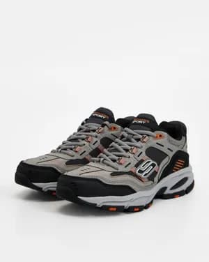 SKECHERS 40-43