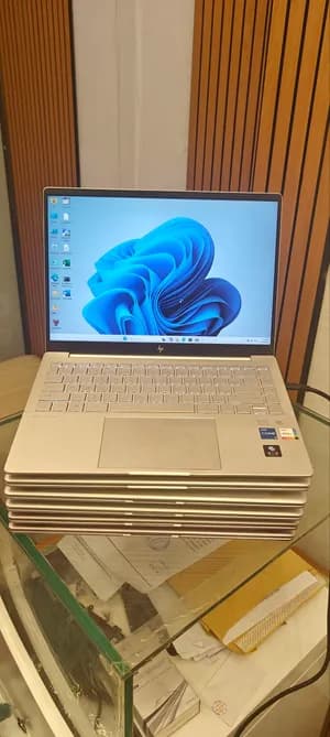 HP Pavilion Plus i5 16GB 1TB
