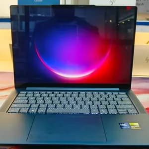 Lenovo Yoga Pro 7 Ultra 7 RTX 4050