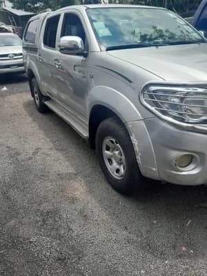 Toyota Hilux Double