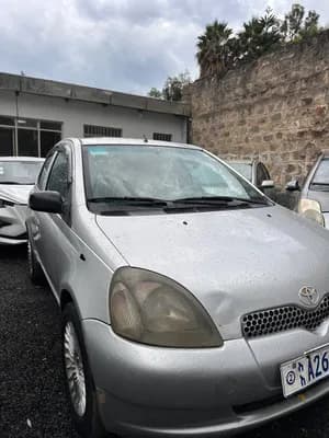Toyota Vitz Yaris 2001