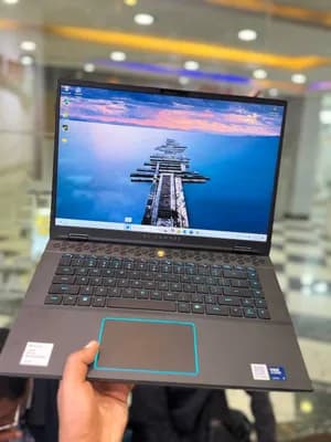 Dell Alienware M16 R2 RTX 4070