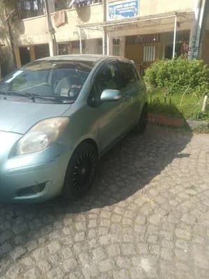 Toyota Vitz 2010 Automatic