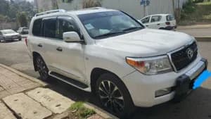 Toyota Landcruiser V8 VX 2010