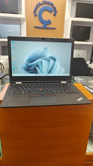 Lenovo ThinkPad L380 Yoga Laptop