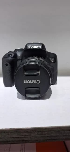 Canon EOS 750D Camera