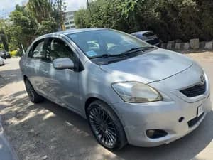 Toyota Yaris Belta 2010