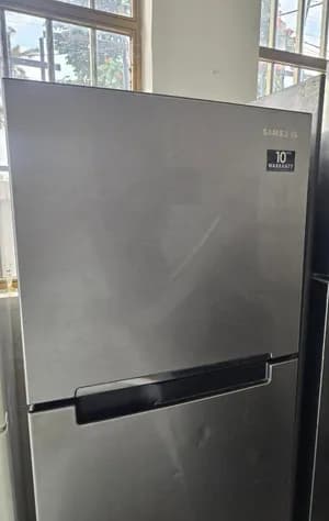 Samsung Refrigerator 250 liter Used