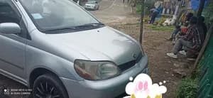 Toyota Platz 2001 Automatic