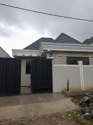 Villa House for Sale in Summit