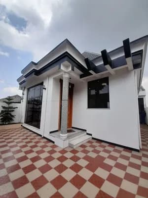 Villa House for Sale in CMC
