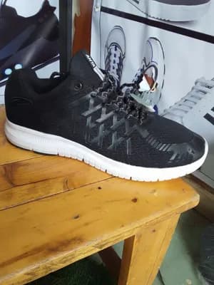 Anta Comfort Sneakers Size 43