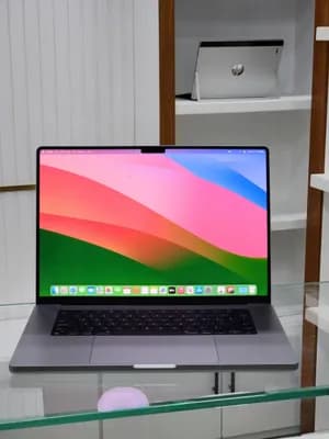 Apple MacBook Pro 16 M1 Max
