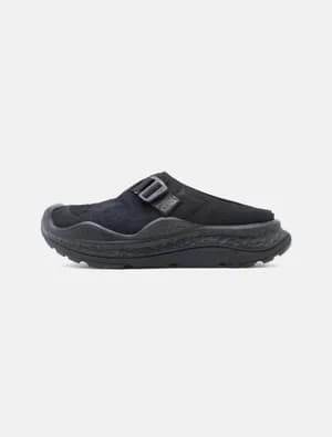HOKA ORA