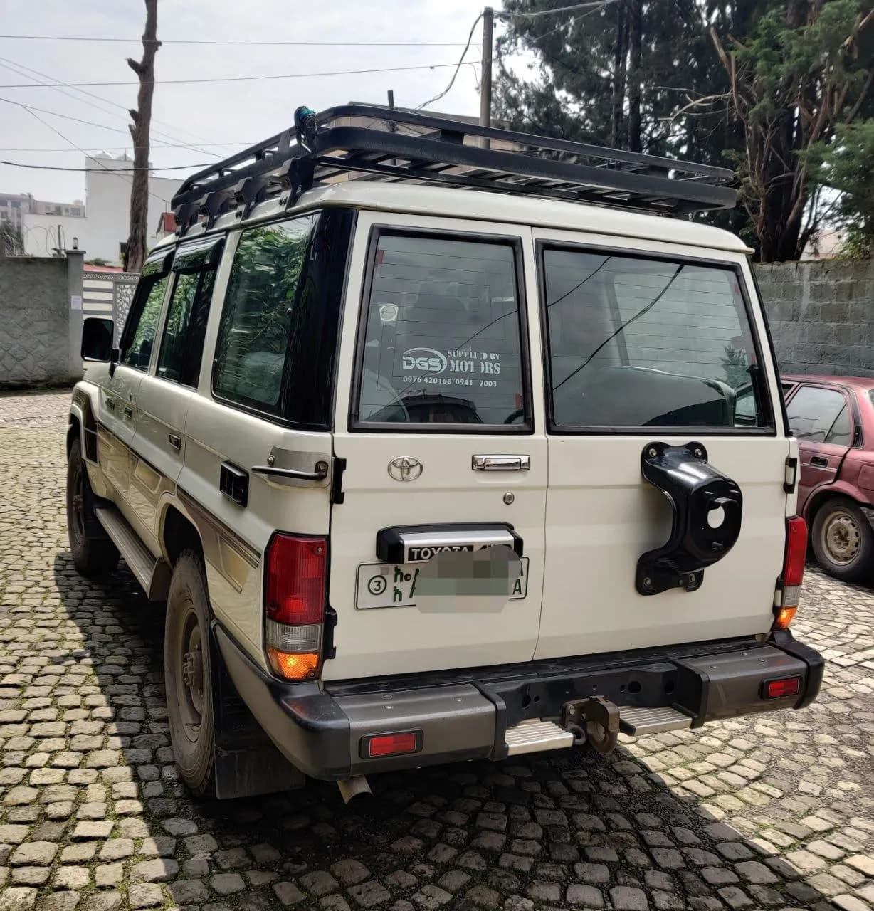 Listing photo 4
