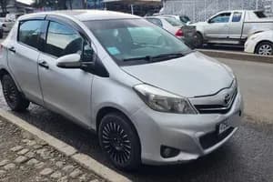 Toyota Yaris Compact 2013 Manual