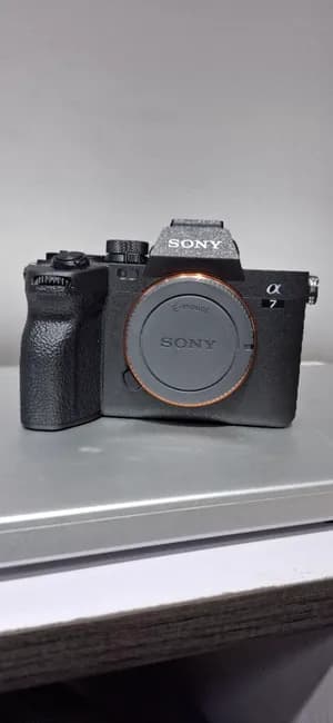 Sony Alpha 7 IV Mirrorless Camera