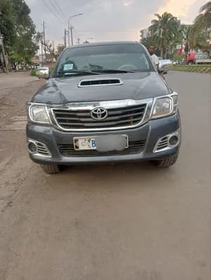 Toyota Hilux 2013 Diesel Pickup
