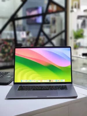 Apple MacBook Pro 16 inch 2019