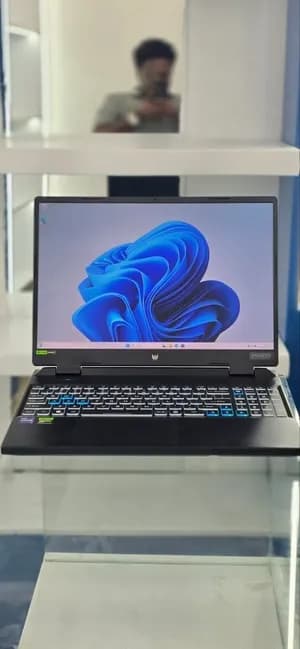 Acer Predator Helion 300 Gaming Laptop