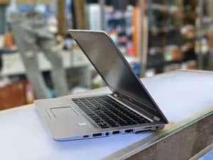 HP Slim EliteBook 820 G3 1 tera