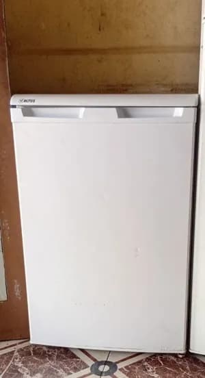 New Single Compartment Refrigerator