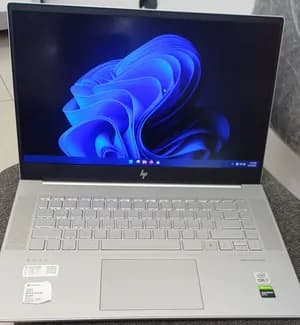 HP Envy 15 i7 GTX 1650Ti