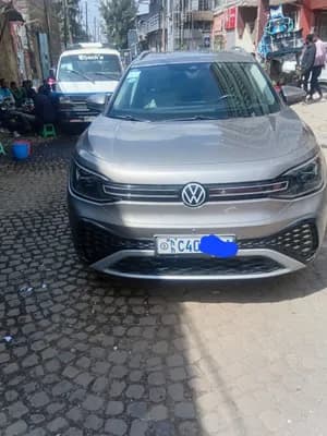 Volkswagen ID6 Crozz Pro 2023