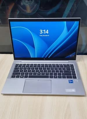 HP EliteBook 830 G8 Core i5