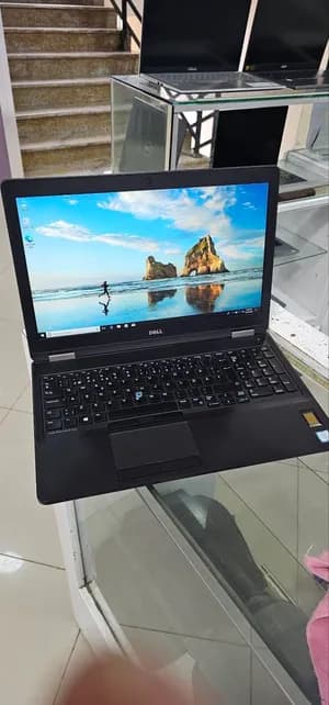 Dell Latitude E5570 i7 Laptop