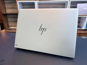 HP EliteBook 840 G10 i5 16GB 1TB