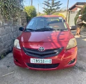 Toyota yaris sedan