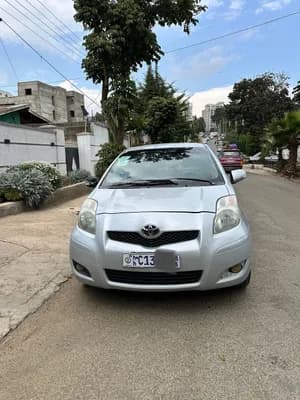 Toyota Yaris Compact 2010 1.0cc used