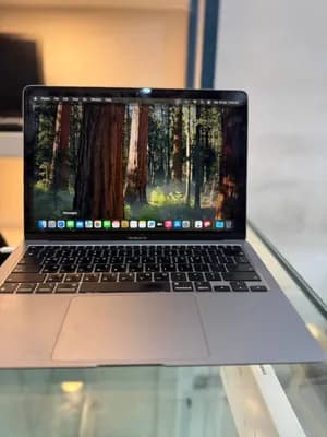 Apple MacBook Air M1 2020