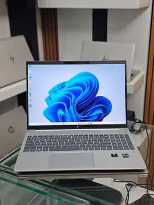 HP Pavilion Plus 16 i7 Laptop